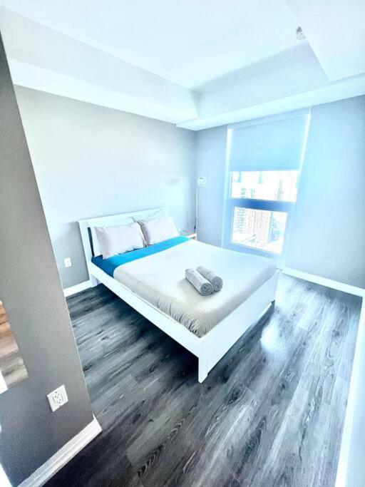 Cozy Condo Near Eatoncentre Mall Toronto Esterno foto